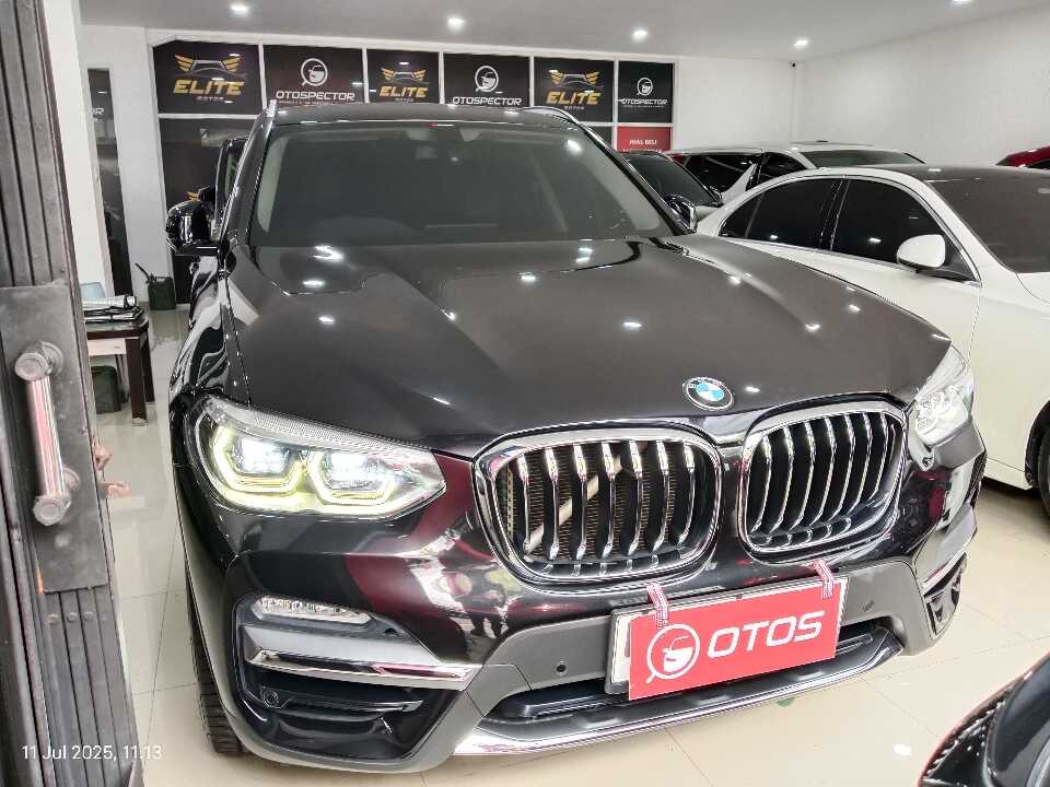 2019 BMW X3 2.0 Xdrive20i Luxury - Foto 1 dari 6