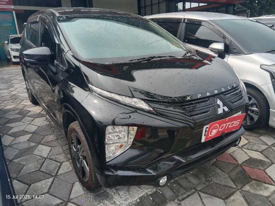 2021 Mitsubishi Xpander 1.5 Sport - Foto 1 dari 6