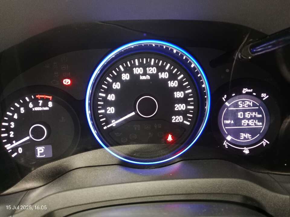 Foto Mobil Bekas Odometer Honda HR-V 1.5 tahun 2016