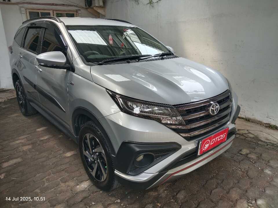 2020 Toyota Rush 1.5 S - Foto 1 dari 10