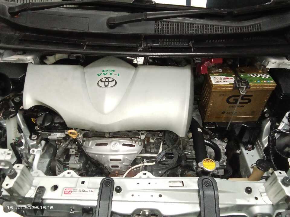 Foto Mobil Bekas Mesin Toyota Sienta 1.5 V tahun 2016