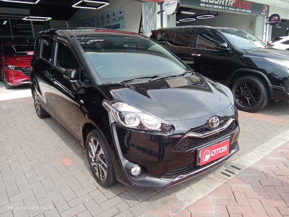 2021 Toyota Sienta 1.5 V - Foto 1 dari 6