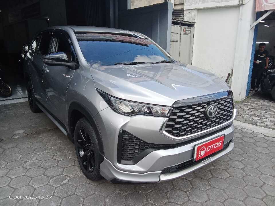 2023 Toyota Kijang Innova 2.0 Zenix G HV CVT