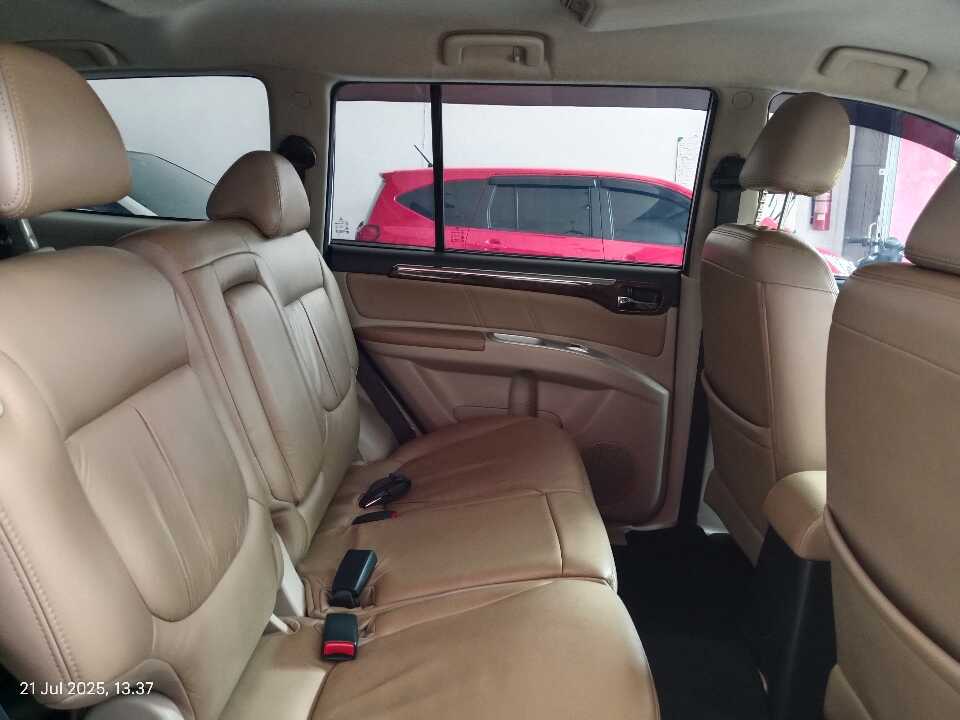 Foto Mobil Bekas Kabin Belakang Mitsubishi Pajero Sport 2.5 Exceed 4X2 tahun 2014