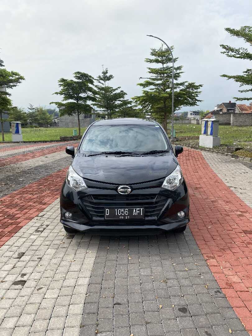 2017 Daihatsu Sigra 1.0 M - Foto 1 dari 6