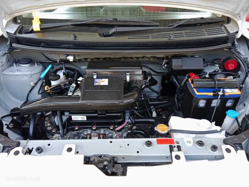 Foto Mobil Bekas Mesin Daihatsu Ayla 1.0 D tahun 2022