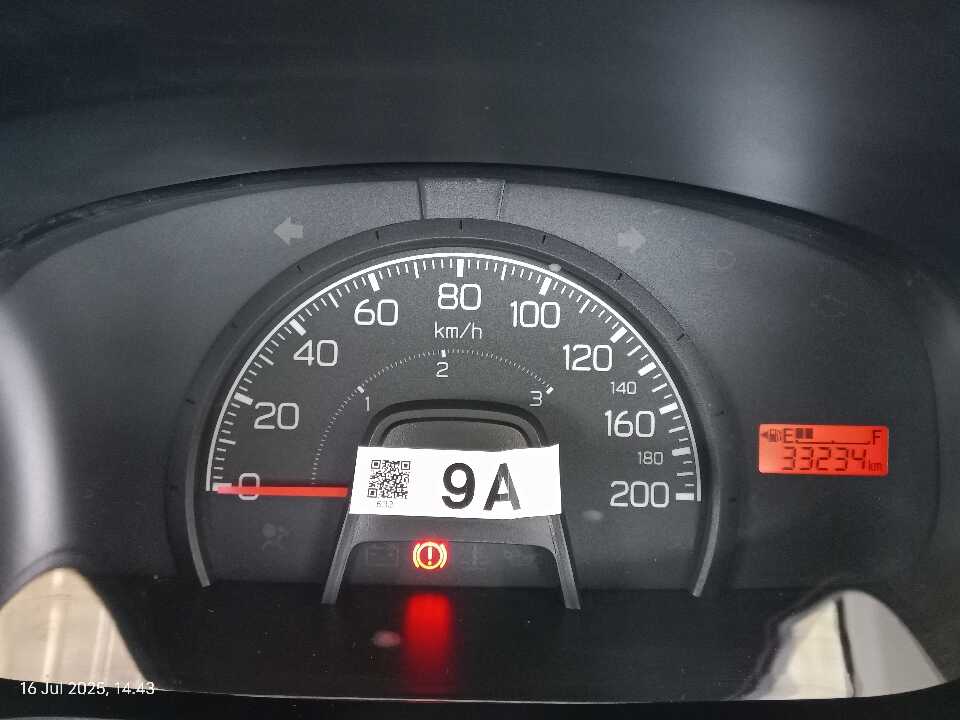 Foto Mobil Bekas Odometer Daihatsu Ayla 1.0 D tahun 2022