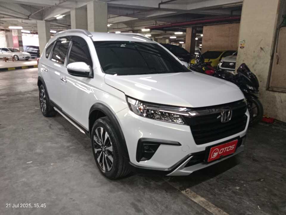 2022 Honda BR-V 1.5 PRE-HS - Foto 1 dari 6