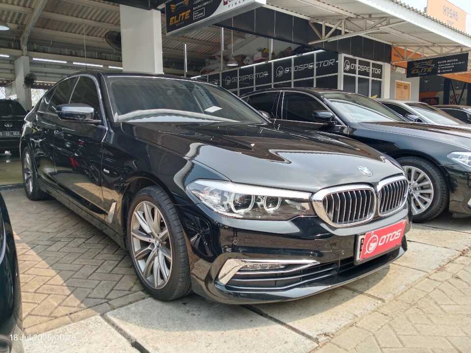 2018 BMW 520i 2.0 - Foto 1 dari 6