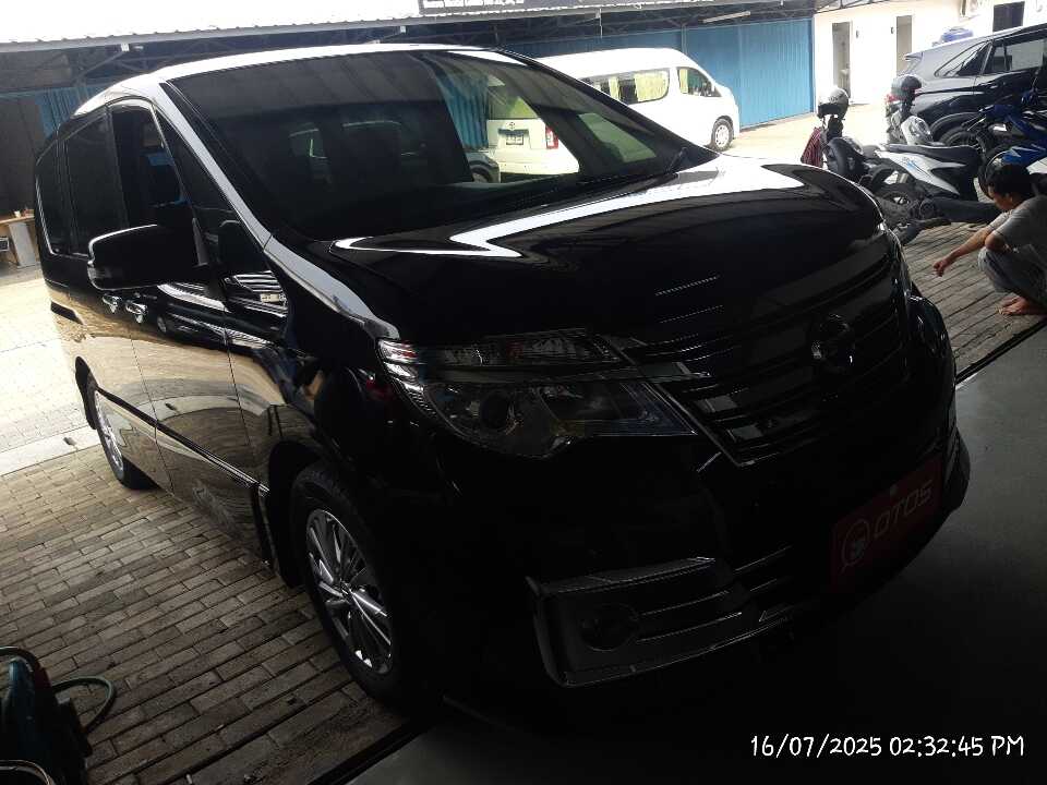 2016 Nissan Serena 2.0 Highway Star - Foto 1 dari 6