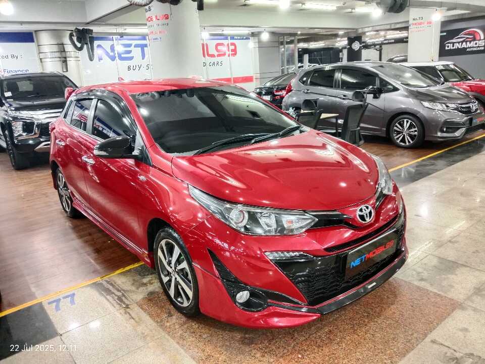 2020 Toyota Yaris 1.5 S - Foto 1 dari 6