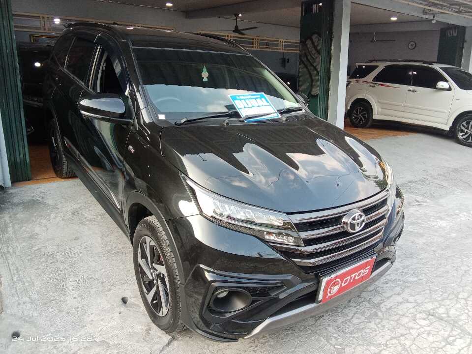 2022 Toyota Rush 1.5 S GR Sport - Foto 1 dari 6