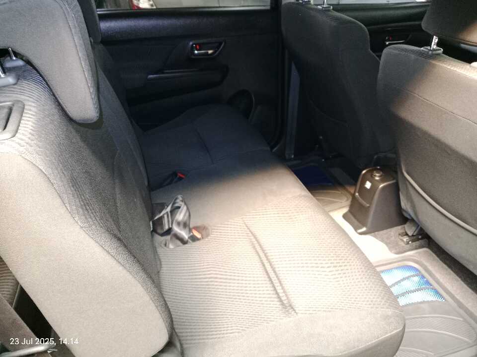 Foto Mobil Bekas Kabin Belakang Suzuki Ertiga 1.5 Sport tahun 2021