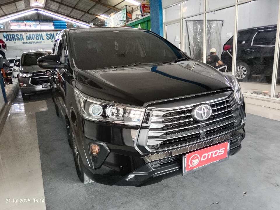 2021 Toyota Kijang Innova 2.4 V - Foto 1 dari 6