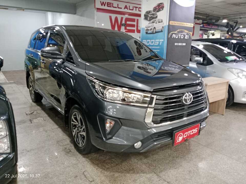 2021 Toyota Kijang Innova 2.4 G - Foto 1 dari 6