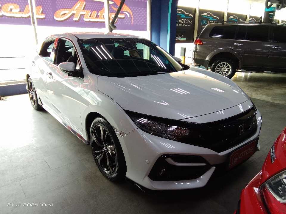 2020 Honda Civic 1.5 Turbo - Foto 1 dari 6