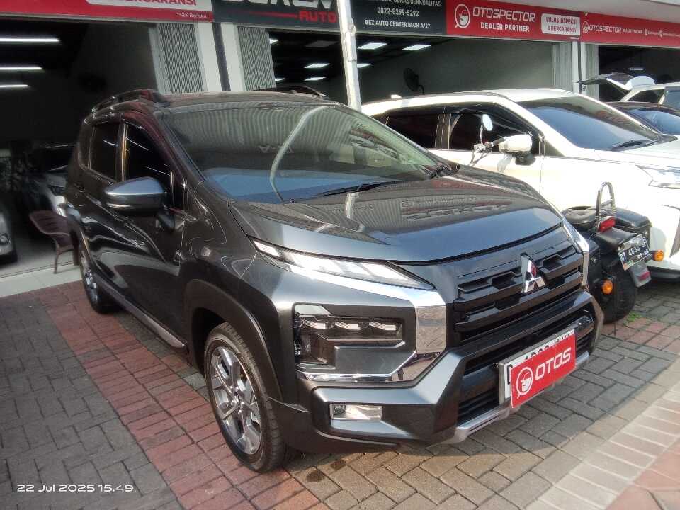 2023 Mitsubishi Xpander 1.5 Cross - Foto 1 dari 6