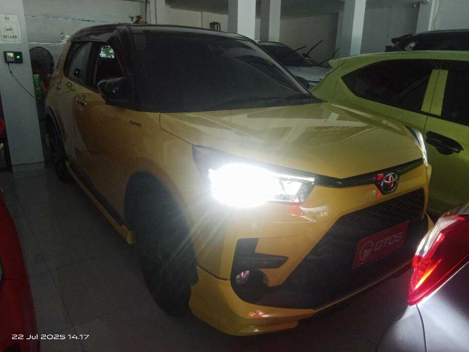 2021 Toyota Raize 1.0 GR Sport TSS - Foto 1 dari 6