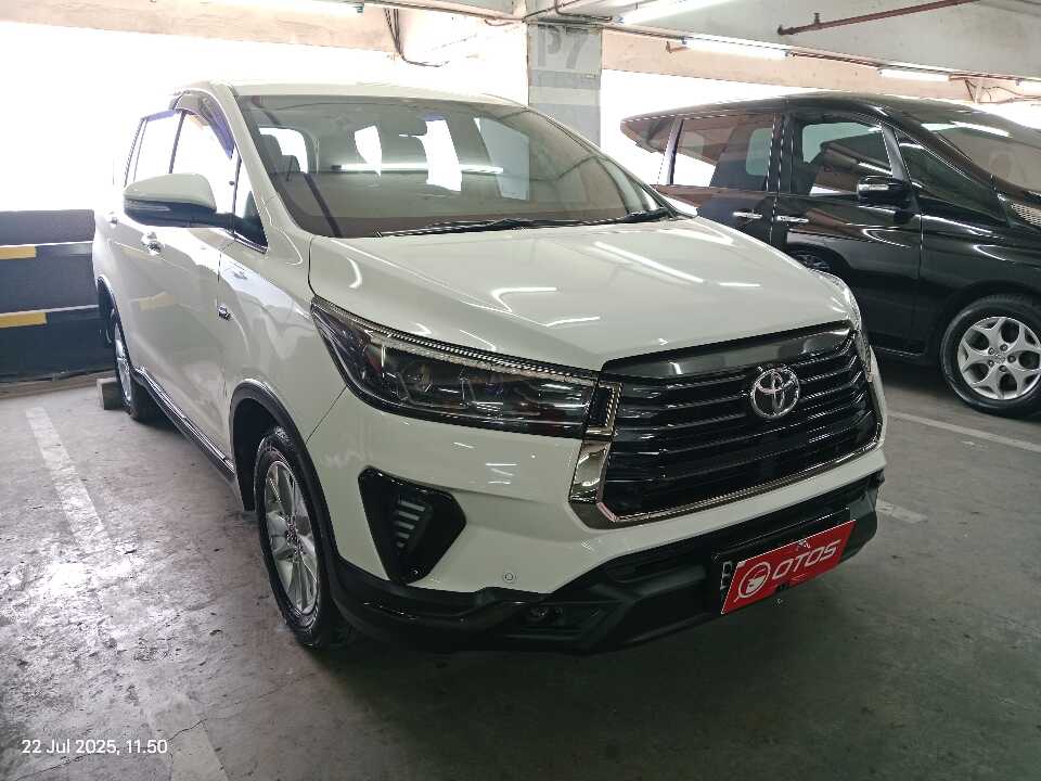 2016 Toyota Kijang Innova 2.0 V - Foto 1 dari 6