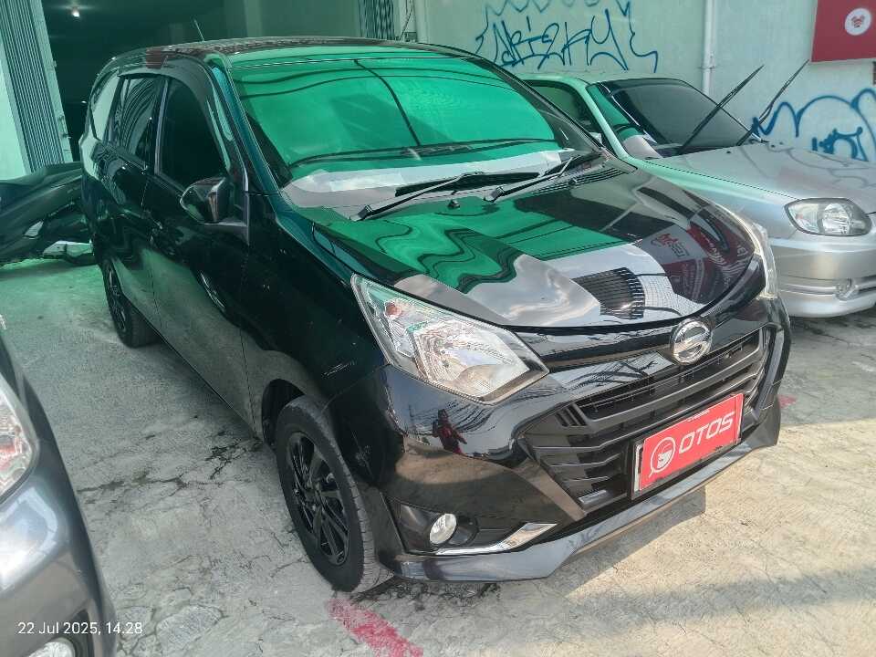 2018 Daihatsu Sigra 1.2 R - Foto 1 dari 6