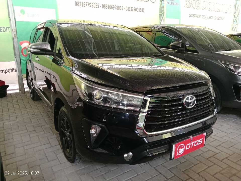 2016 Toyota Kijang Innova 2.0 Q - Foto 1 dari 6