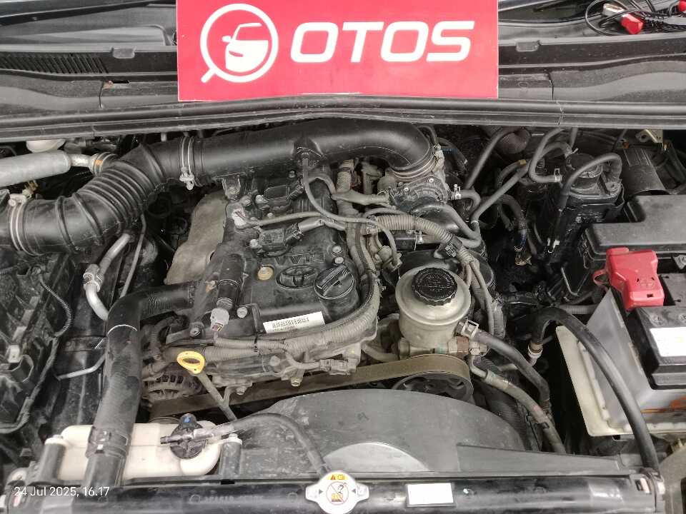 Foto Mobil Bekas Mesin Toyota Innova 2.0 G tahun 2018