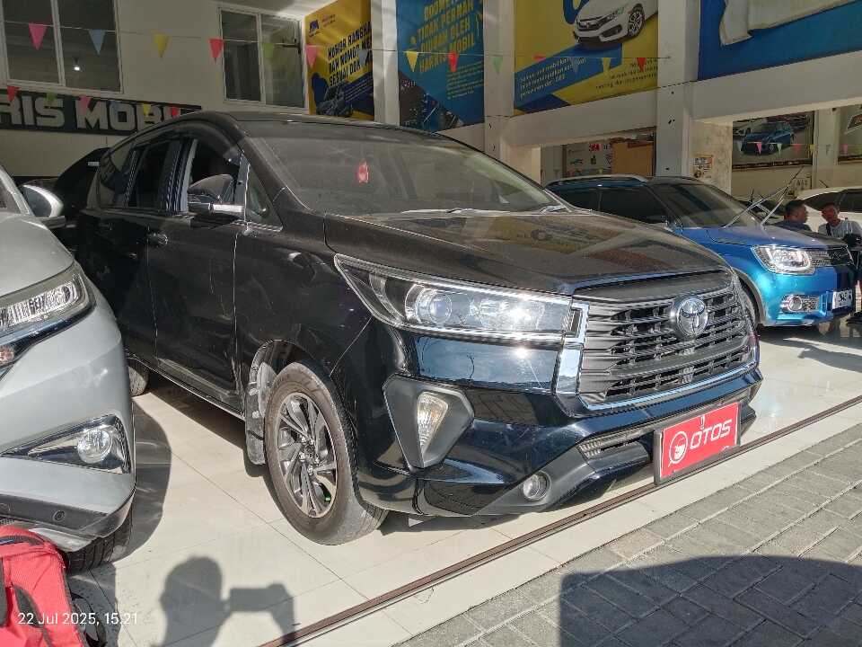2023 Toyota Kijang Innova 2.4 G - Foto 1 dari 6