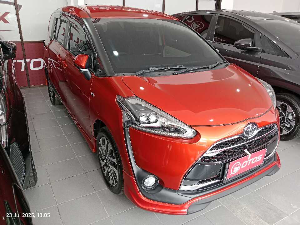 2016 Toyota Sienta 1.5 Q - Foto 1 dari 6