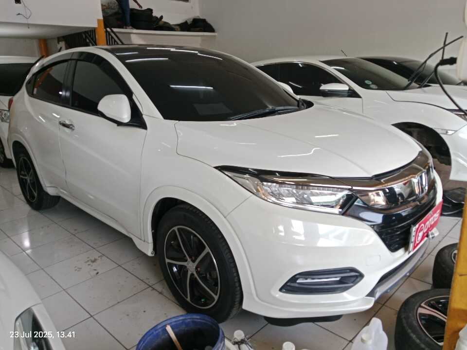 2019 Honda HR-V 1.8 RS - Foto 1 dari 6