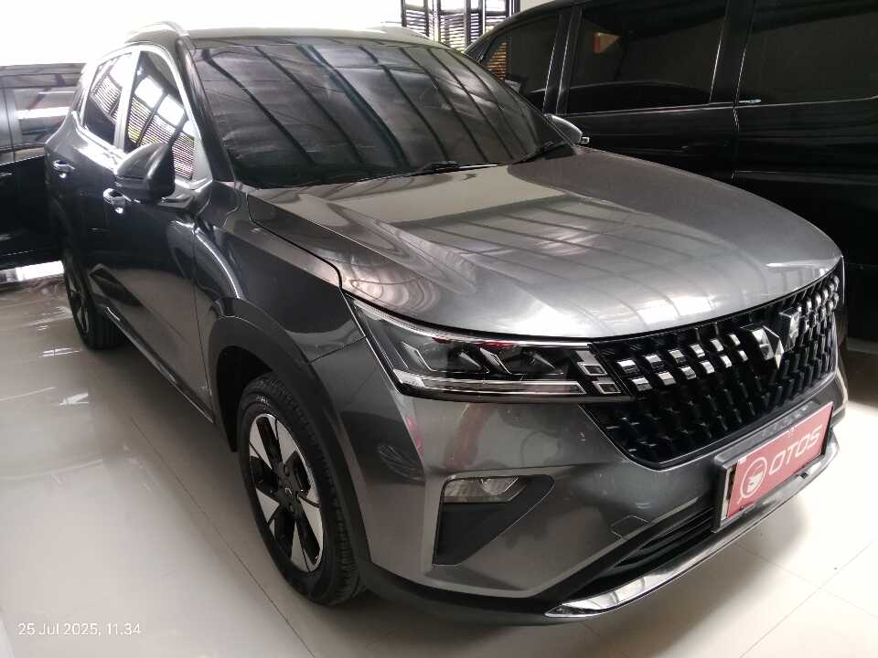 2023 Wuling Alvez 1.5 EX - Foto 1 dari 6
