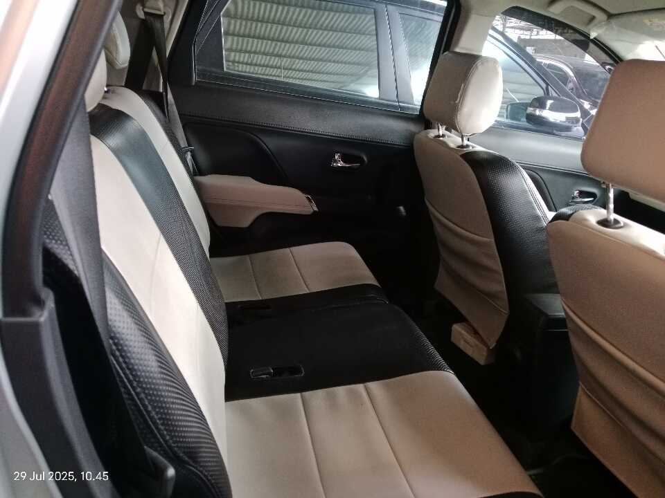 Foto Mobil Bekas Kabin Belakang Daihatsu Terios 1.5 R tahun 2019