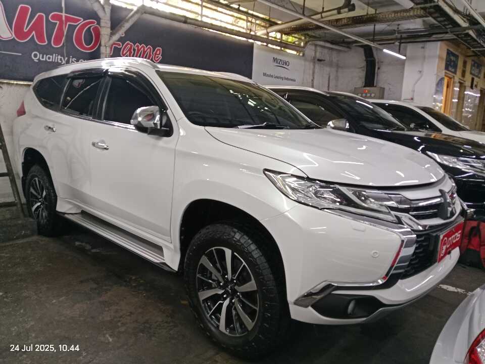 2018 Mitsubishi Pajero Sport 2.4 Dakar 4X2 - Foto 1 dari 6