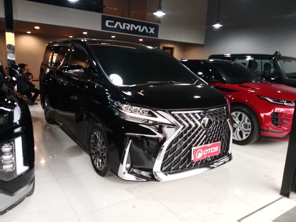 2022 Lexus LM 350 3.5 - Foto 1 dari 6