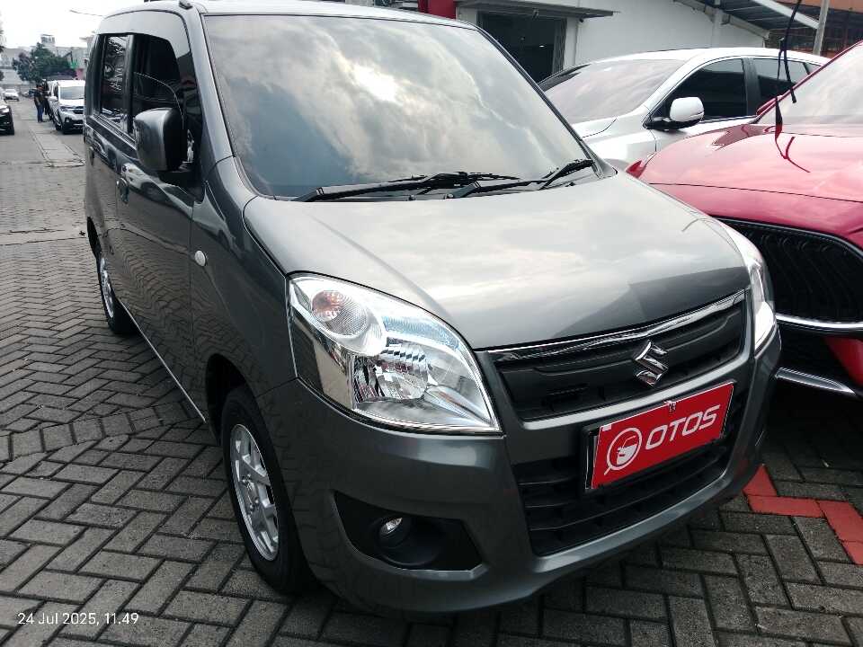 2021 Suzuki Karimun Wagon R 1.0 - Foto 1 dari 6