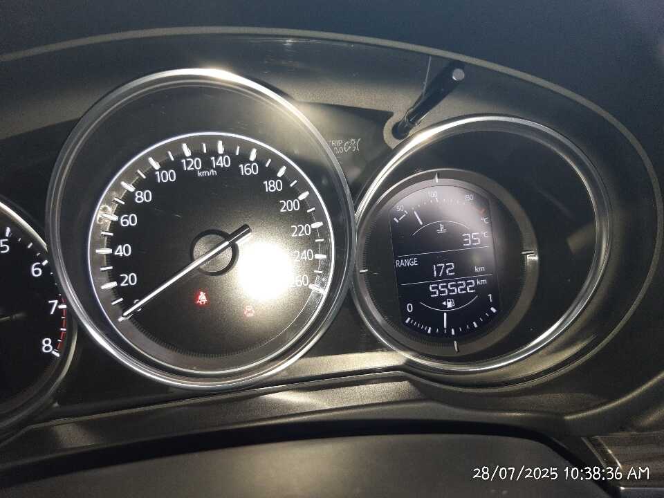 Foto Mobil Bekas Odometer Mazda CX-5 2.5 Elite tahun 2020