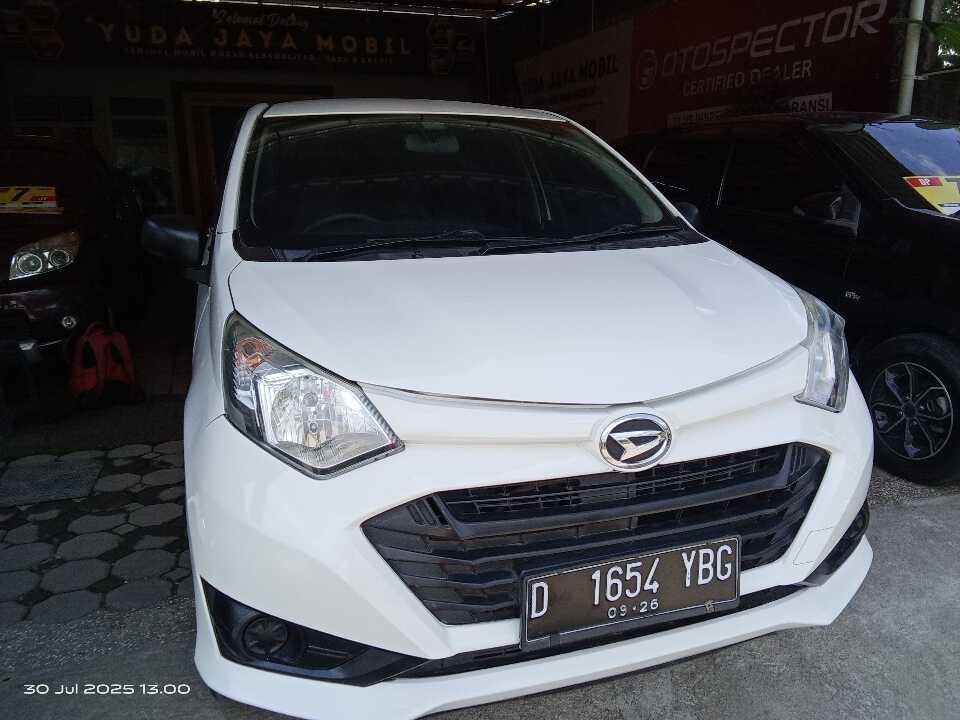 2016 Daihatsu Sigra 1.0 D - Foto 1 dari 6