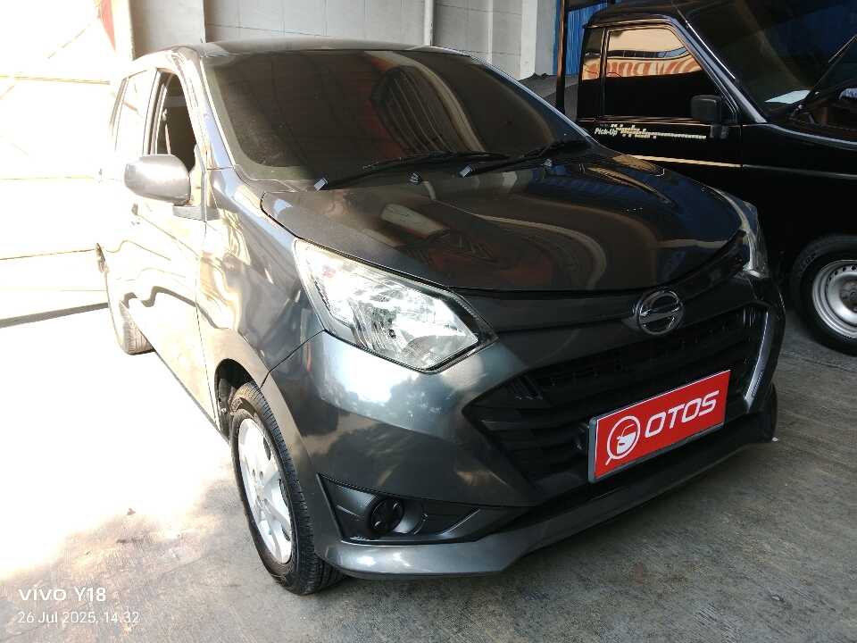 2019 Daihatsu Sigra 1.0 M - Foto 1 dari 6