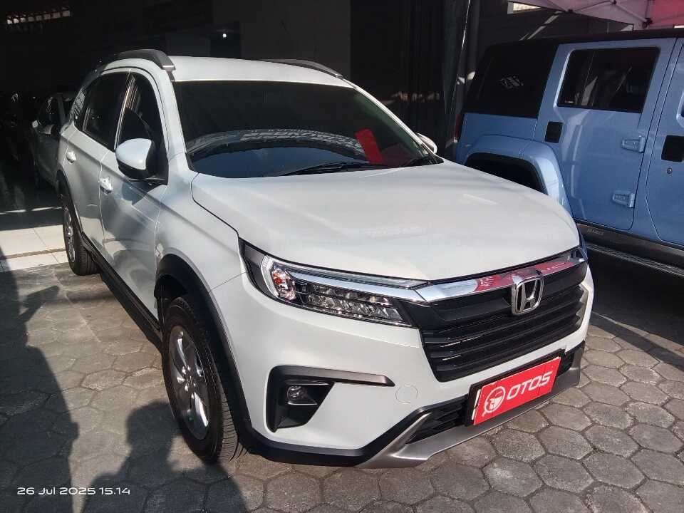 2022 Honda BR-V 1.5 E - Foto 1 dari 6
