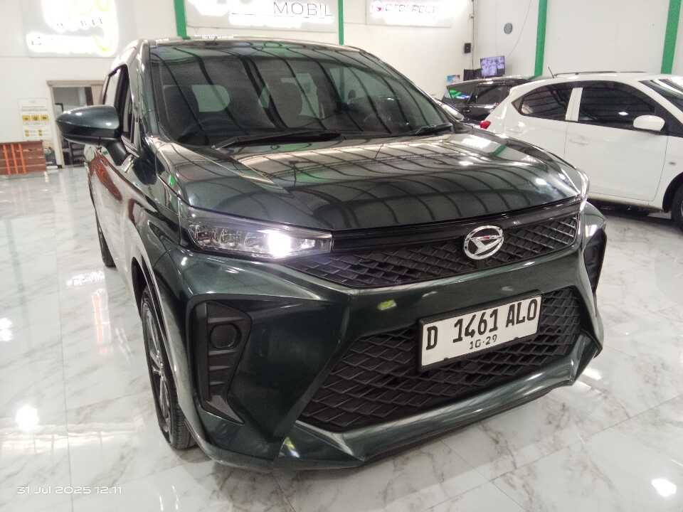 2024 Daihatsu Xenia 1.3 X - Foto 1 dari 6