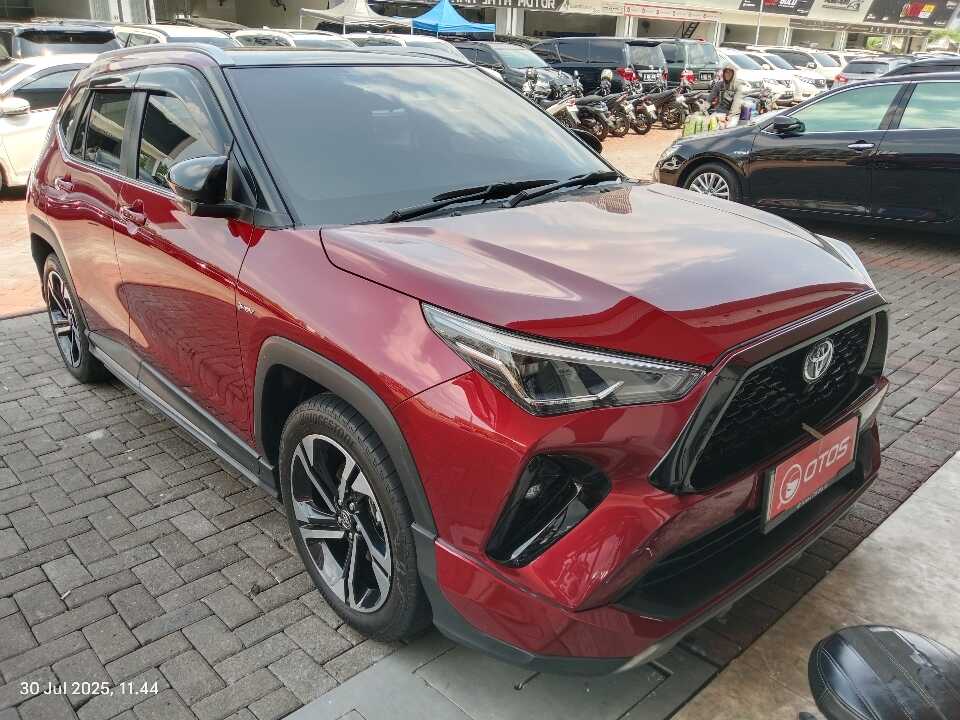 2023 Toyota Yaris Cross 1.5 S HV - Foto 1 dari 6