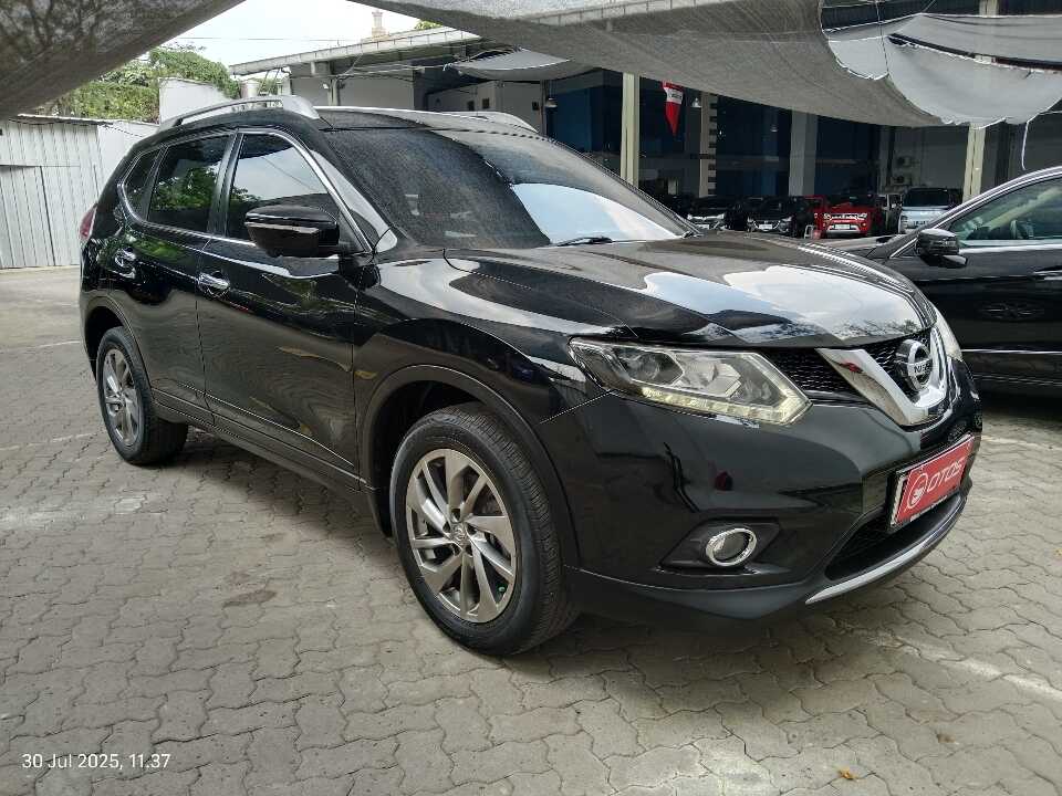 2014 Nissan X-Trail 2.5 - Foto 1 dari 9