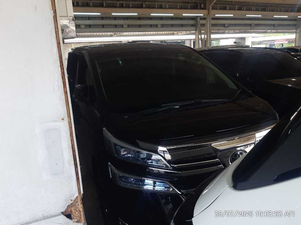 2020 Toyota Vellfire 2.5 G - Foto 1 dari 6