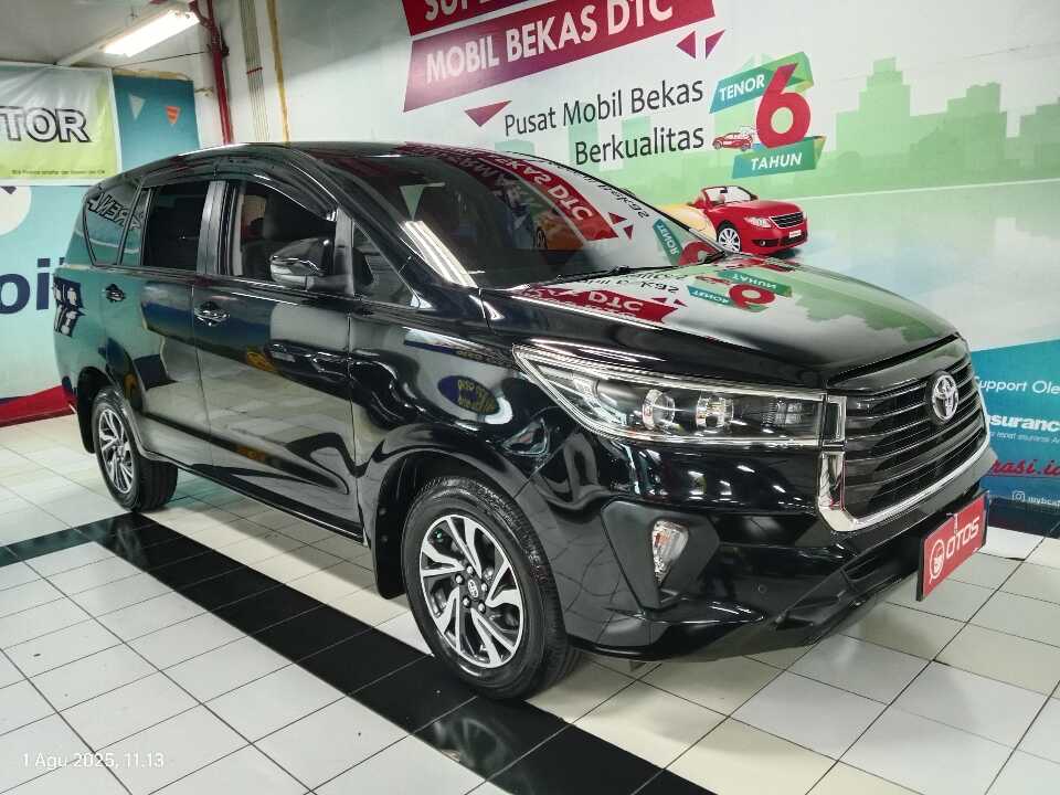 2022 Toyota Kijang Innova 2.4 V - Foto 1 dari 6