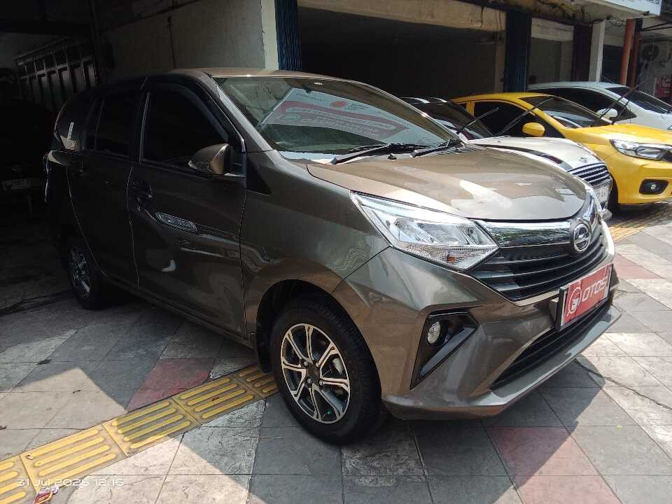 2020 Daihatsu Sigra 1.2 - Foto 1 dari 6