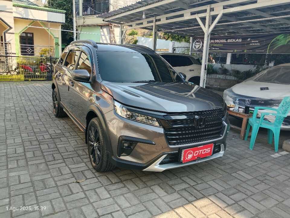 2022 Honda BR-V 1.5 PRE-HS - Foto 1 dari 6
