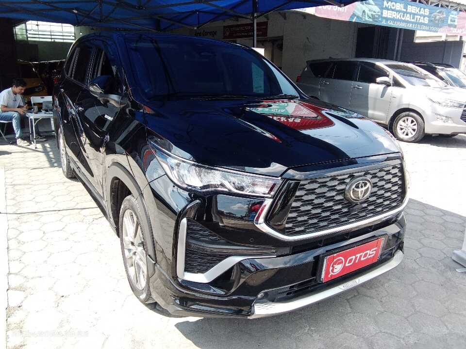 2023 Toyota Kijang Innova 2.0 Zenix Q HV CVT TSS Modellista - Foto 1 dari 6