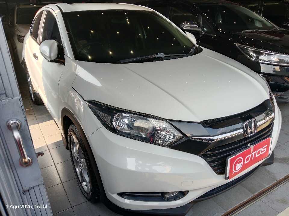 2015 Honda HR-V 1.5 E - Foto 1 dari 6