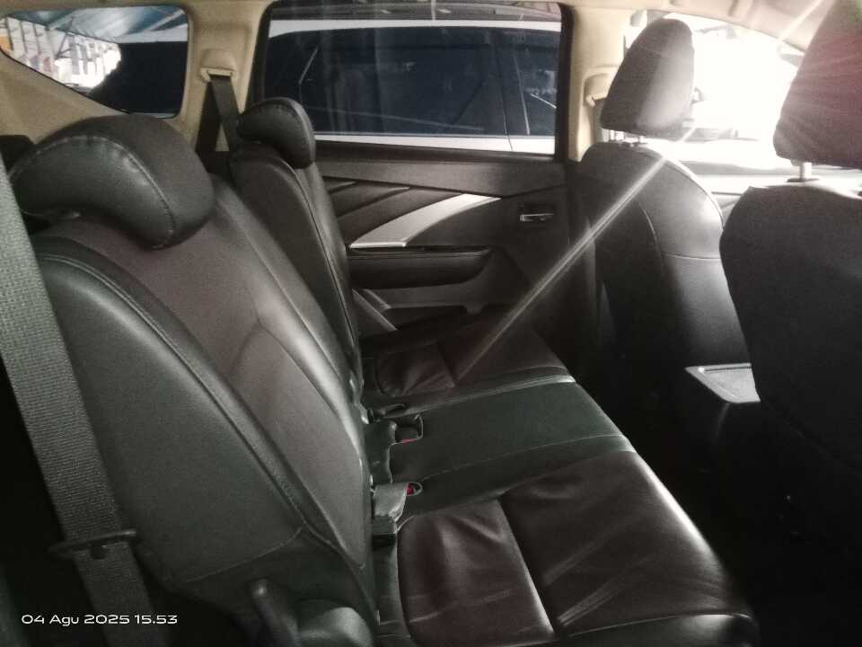 Foto Mobil Bekas Kabin Belakang Mitsubishi Xpander 1.5 Cross Premium tahun 2019