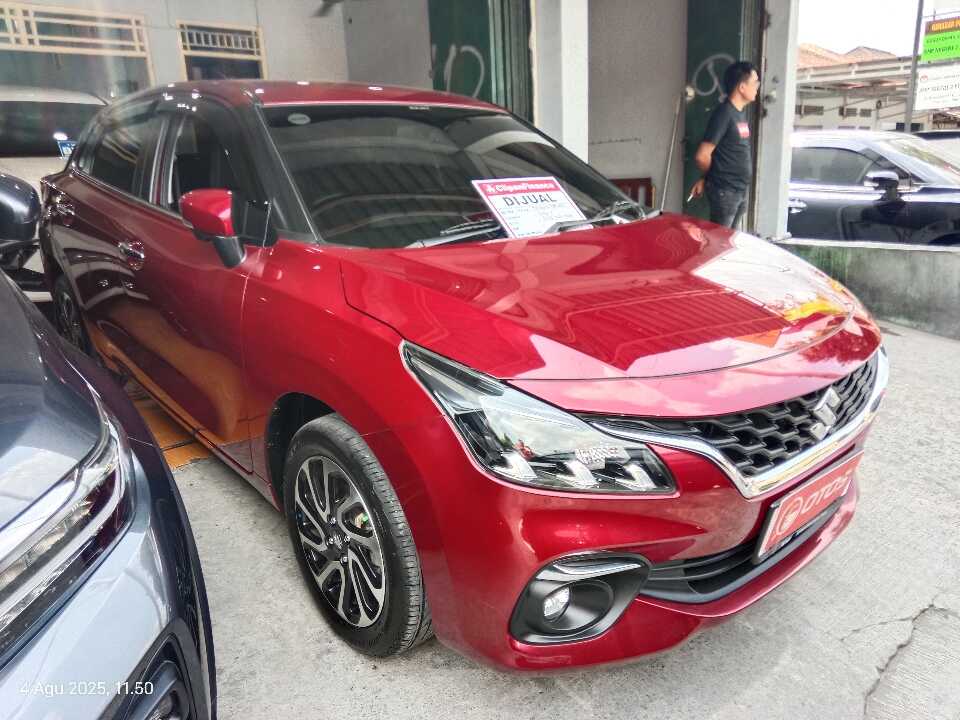 2023 Suzuki Baleno 1.5 - Foto 1 dari 6
