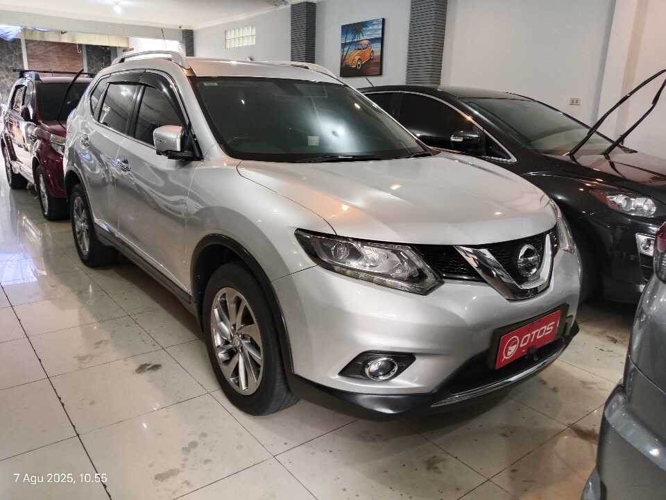 2015 Nissan X-Trail 2.5 - Foto 1 dari 6